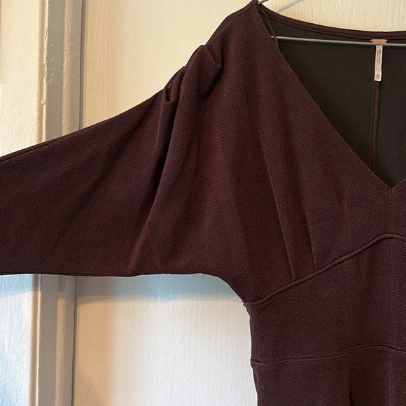FREE PEOPLE Ruched Sleeves, Fitted Bottom Dress - Picture 4 of 8